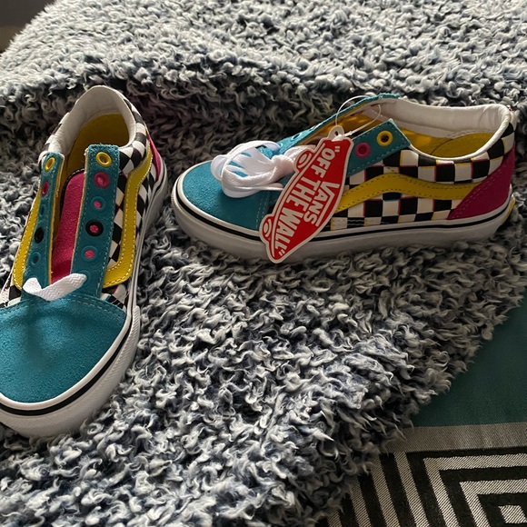 kids size 1 vans